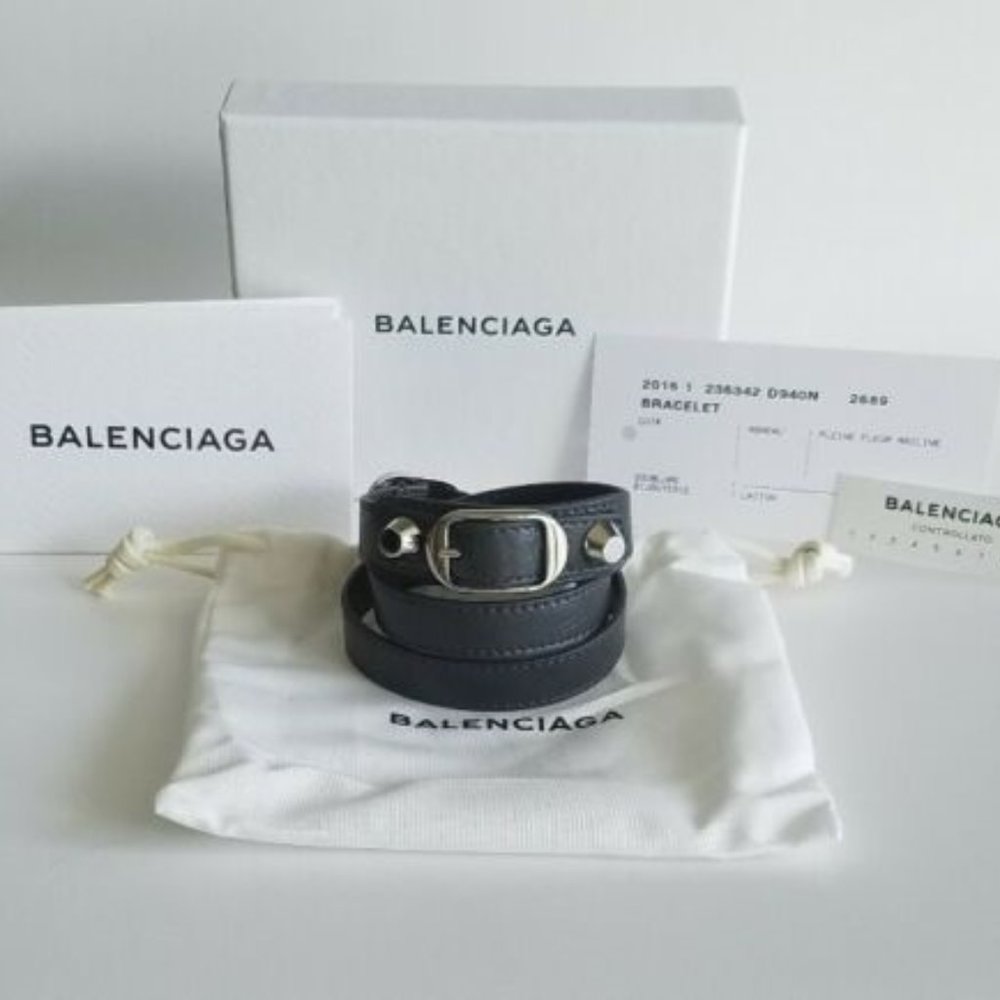 BALENCIAGA Arena Giant Triple Tour Gray Bracelet